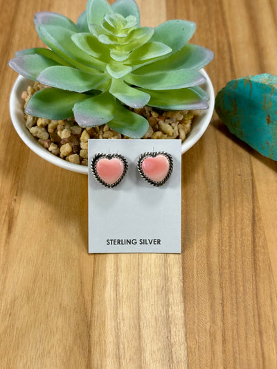 Pink Conch Heart Stud Earring