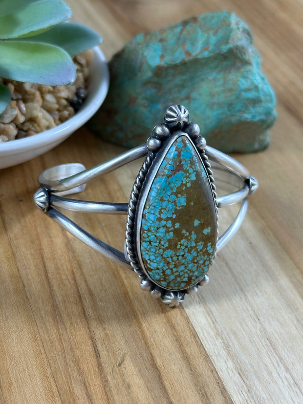 #8 Teardrop Cuff