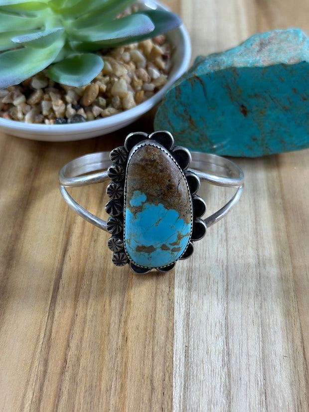 #8 Single Stone Cuff