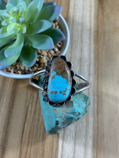 #8 Single Stone Cuff