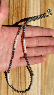 16 inch "Navajo Style" Pearls and Freshwater Pearls Necklace