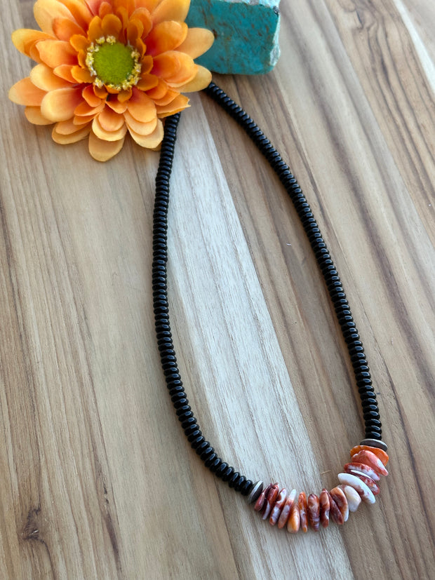 20" Shiny Onyx Beads and Spiny Necklace