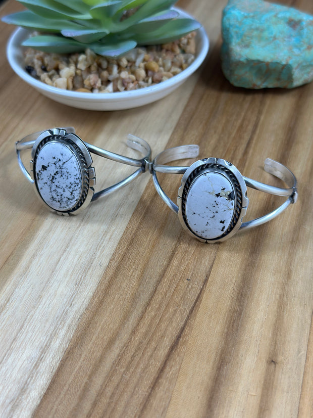 White Buffalo Single Stone Cuff
