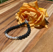 7.5 inch Matte Onyx Beads and freshwater Pearls Bracelet