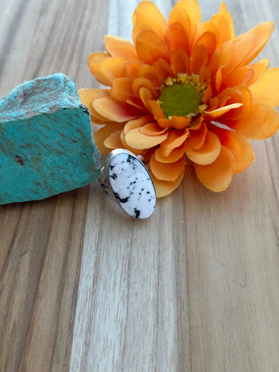 White Buffalo Oval Ring