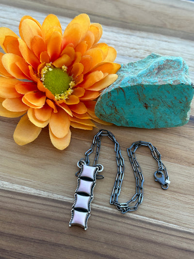 Pink Conch 3 Stone Necklace