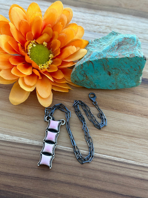 Pink Conch 3 Stone Necklace