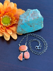 3 Stone Spiny Fixed Pendant Necklace