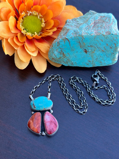 3 Stone Spiny Fixed Pendant Necklace
