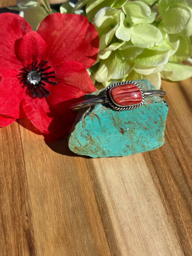 Red Spiny Single Stone Cuff