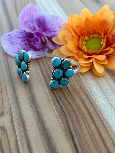 Half Cluster Turquoise Cuff