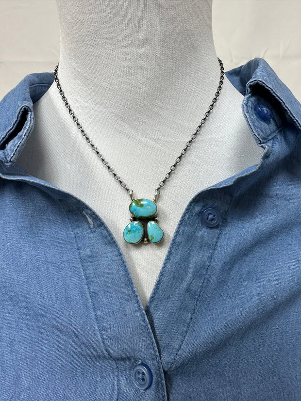 3 Stone Spiny Fixed Pendant Necklace
