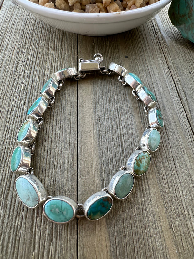Frederico 10 Stone Bracelet
