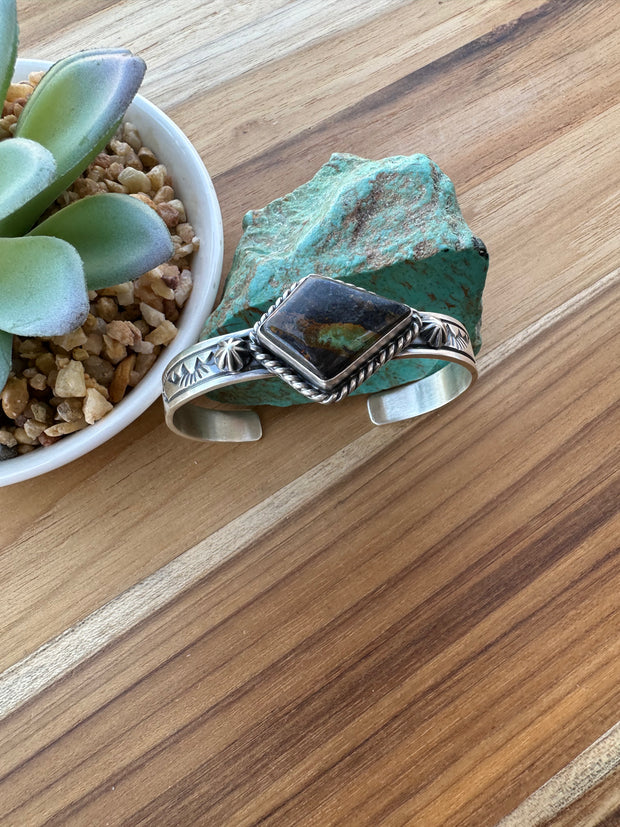 Black Jack Single Stone Cuff