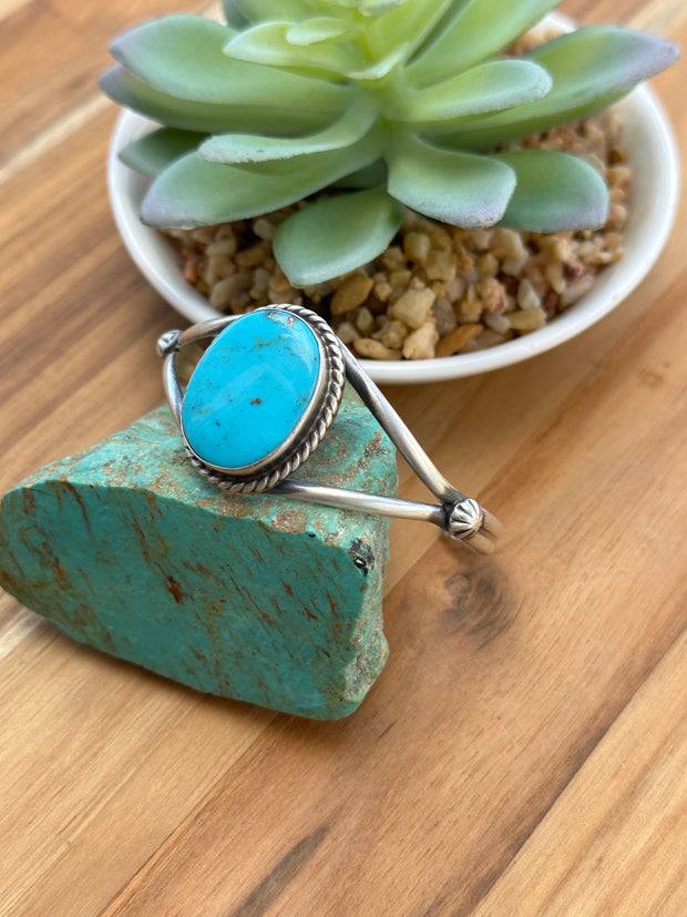 Campitos Oval Cuff