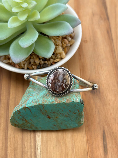 Single Stone Wilde Horse Cuff