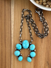 16" Turquoise Horseshoe Pendant Necklace