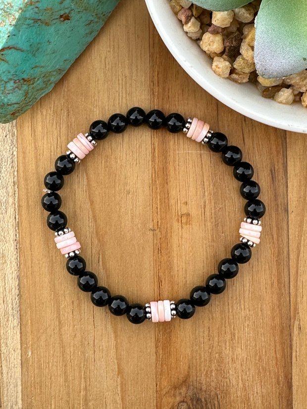 Black Onyx and Pink Conch Stretch Bracelet