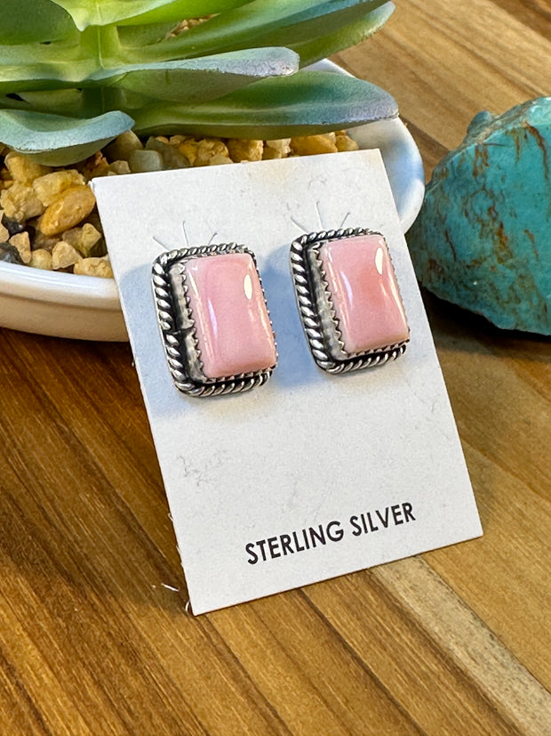 Pink Conch Square Earrings