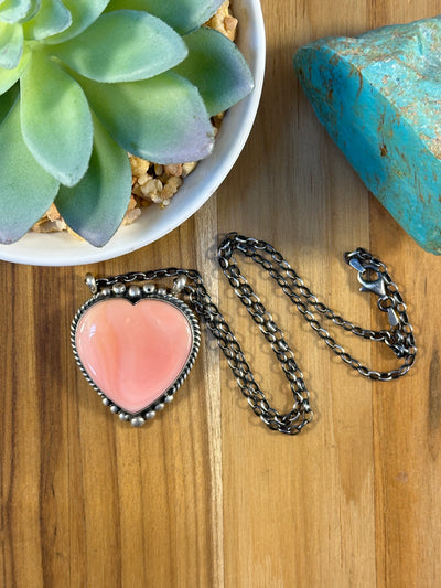 18" Pink Conch Heart Necklace