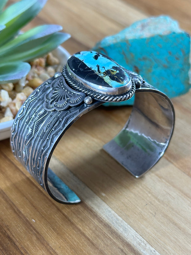 Sunshine Blackjack Oval Cuff