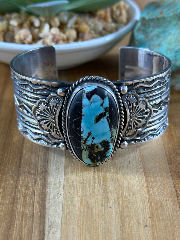 Sunshine Blackjack Oval Cuff
