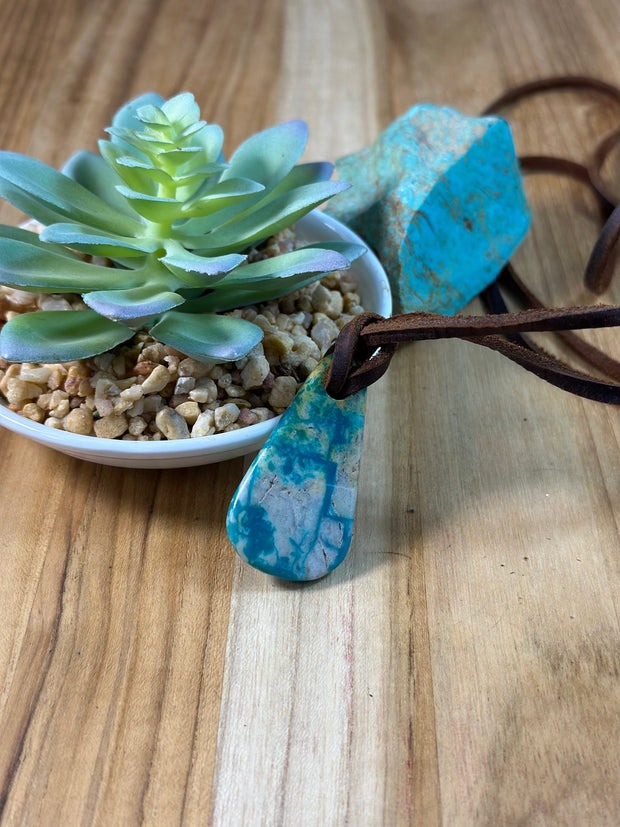 Adjustable Kingman Leather Necklace