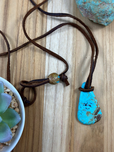Adjustable Kingman Leather Slab Necklace