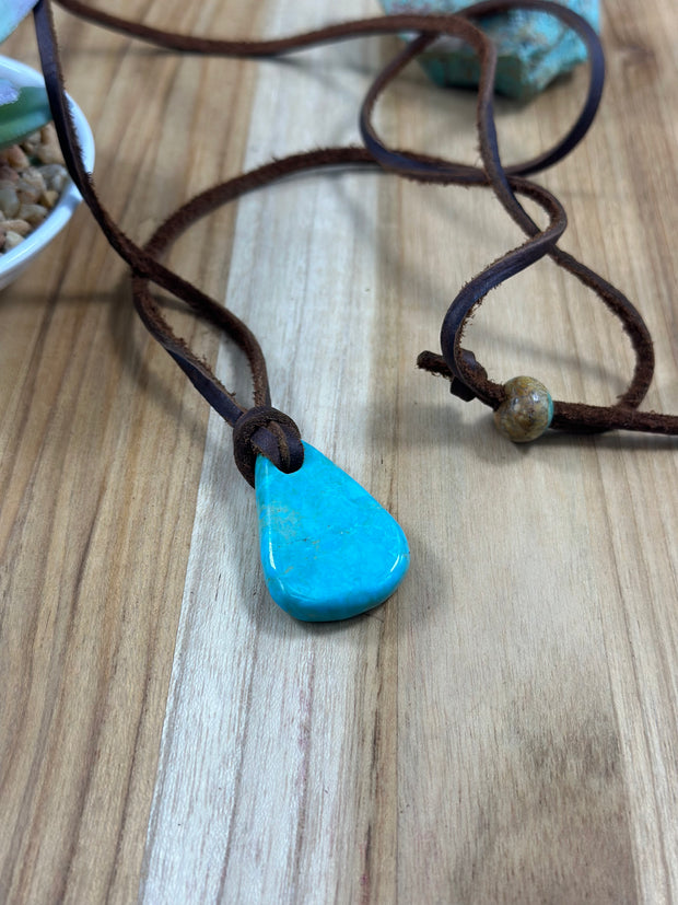 Adjustable Kingman Leather Slab Necklace