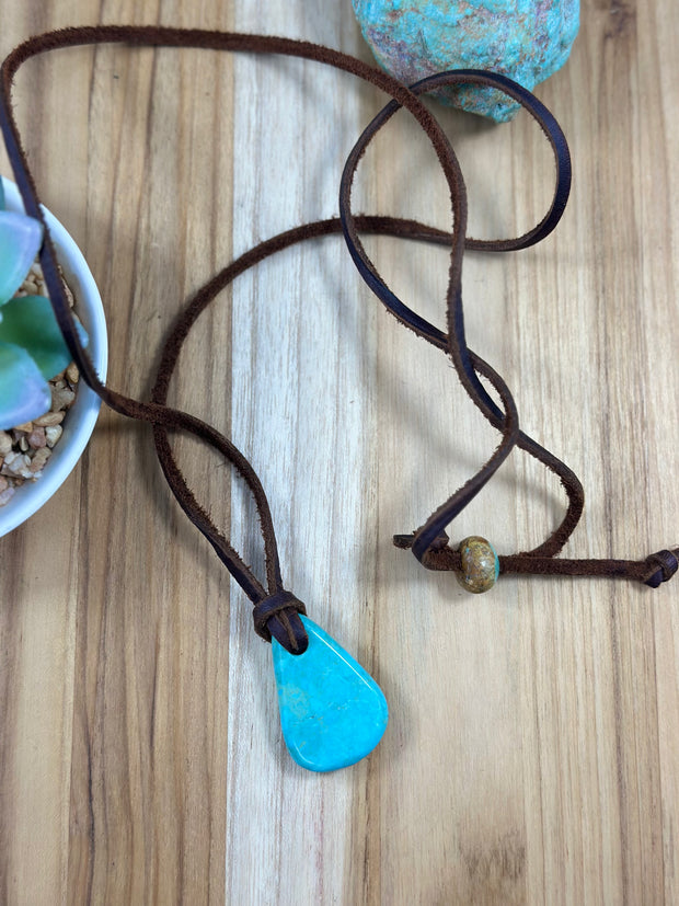 Adjustable Kingman Leather Slab Necklace