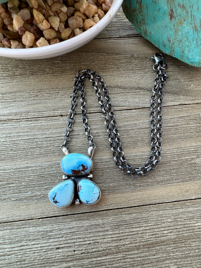 3 Stone Fixed Pendant Necklace