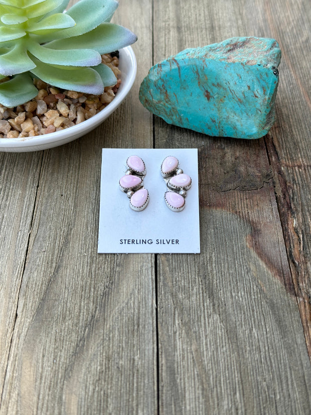 Pink Conch Half Cluster Earring