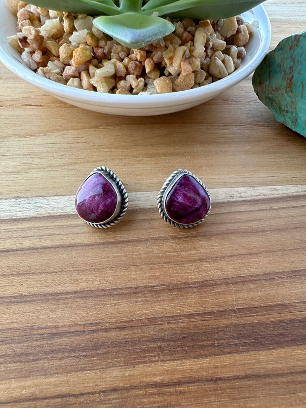 Purple Spiny stud earrings
