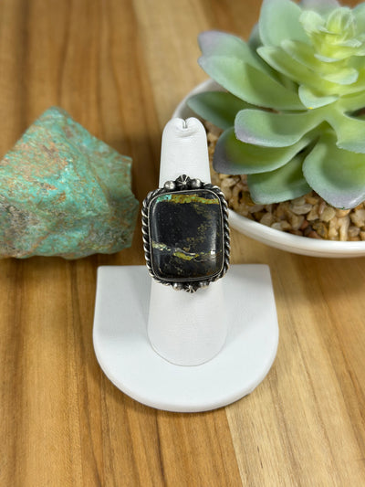 Black Jack Adjustable Square Ring