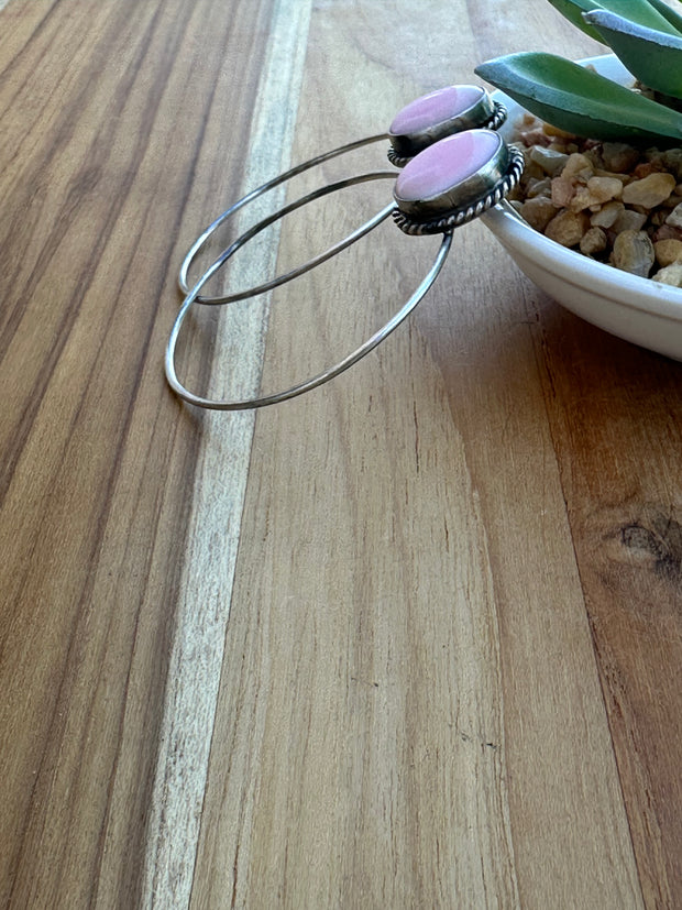 Pink Conch Pair Shape Hoop Earrings