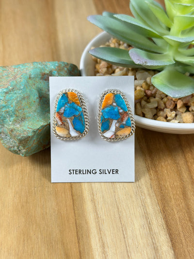 Kingman Crush Stud Earrings