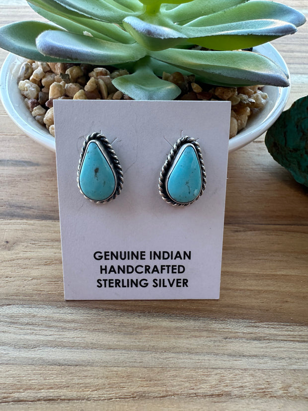 Kingman Pair Shape Studs