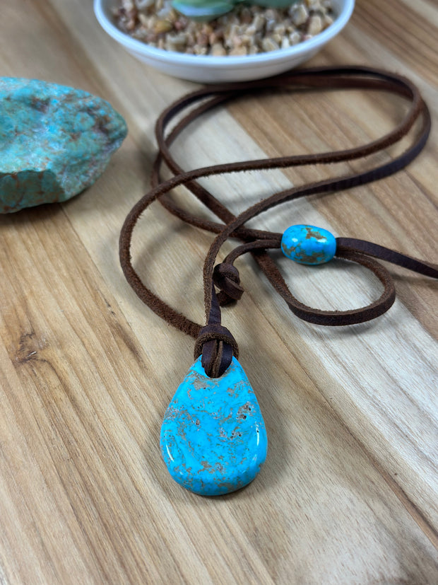 Adjustable Kingman Leather slab Necklace