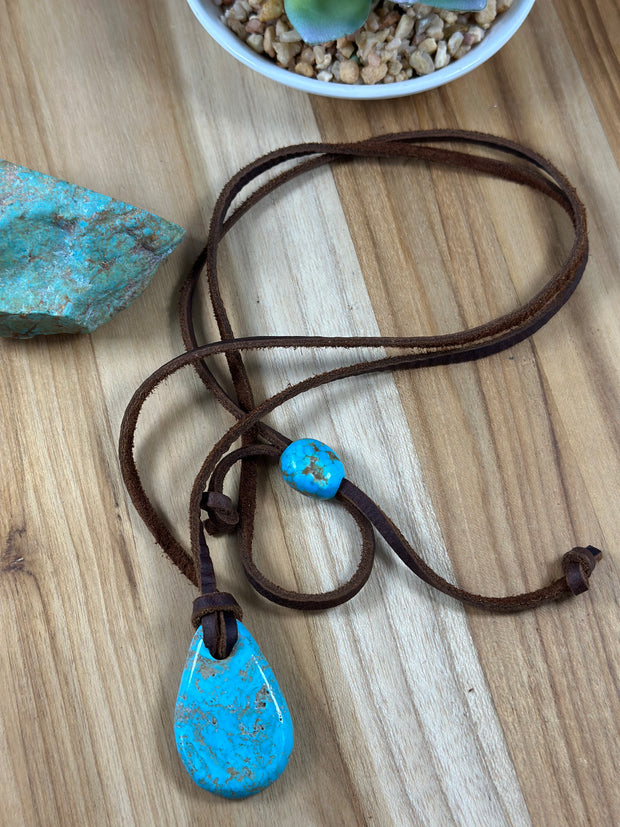 Adjustable Kingman Leather slab Necklace
