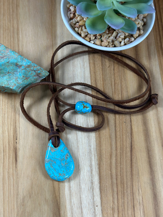 Adjustable Kingman Leather slab Necklace
