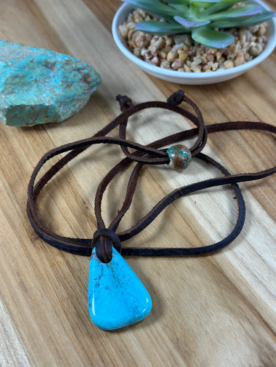 Adjustable Kingman Leather Slab Necklace