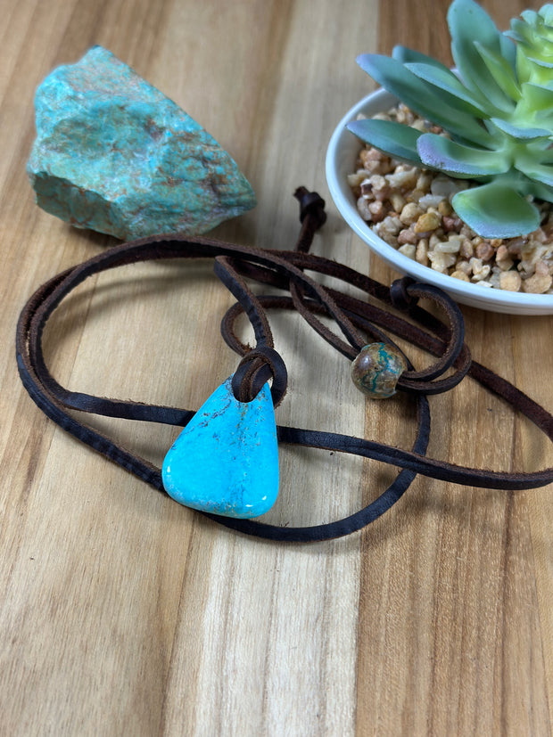 Adjustable Kingman Leather Slab Necklace