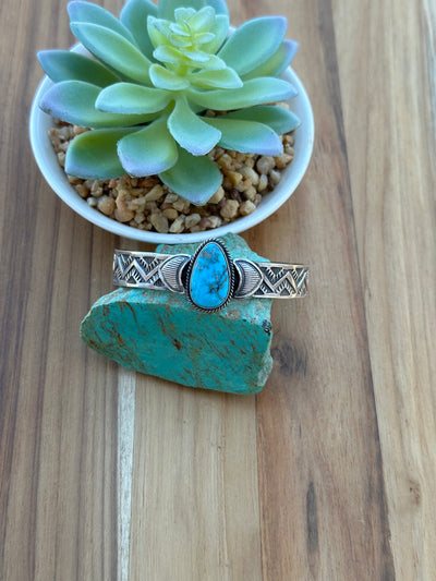 High Grade Kingman Single Stone Cuff