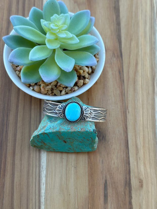High Grade Kingman Single Stone Cuff