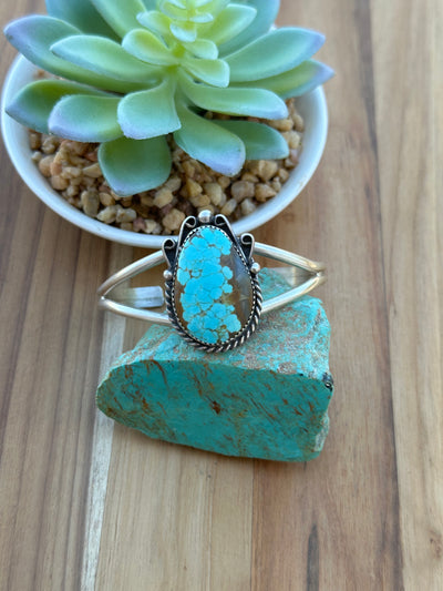 #8 Single Stone Cuff