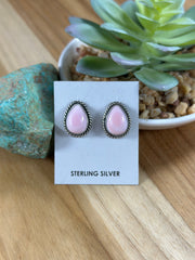 Pink Conch Stud Earrings