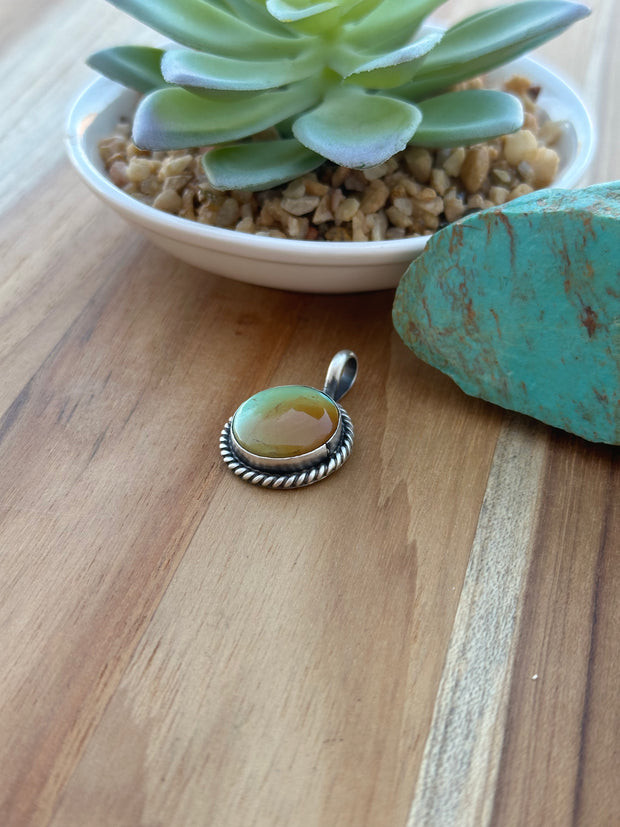 Kingman Pendant