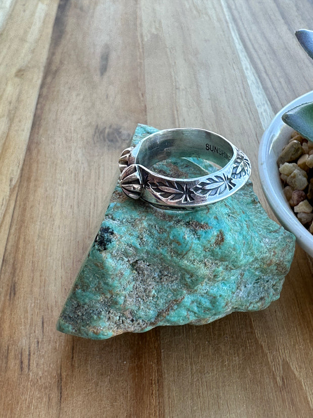 Saucer Star Ring