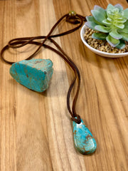 Adjustable Leather Kingman Slab Necklace