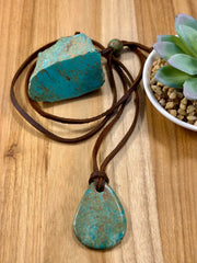 Adjustable Leather Kingman Slab Necklace